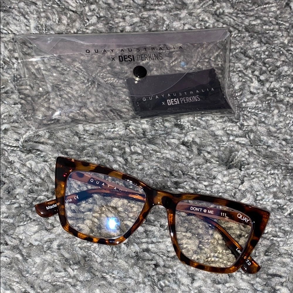 DESI x QUAY Don’t @ Me Blue Light Glasses